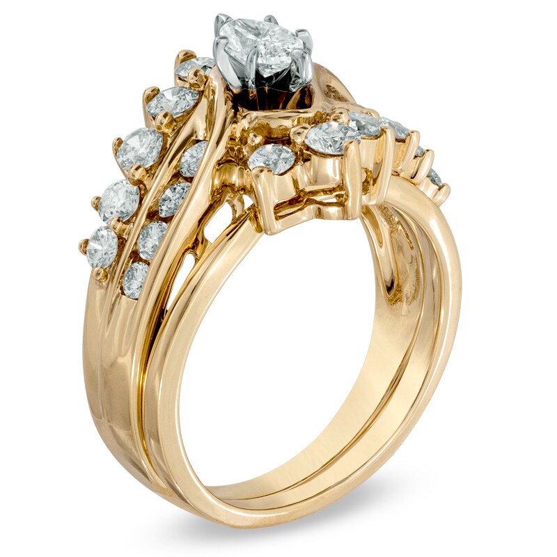 1-1/2 CT. T.W. Marquise Diamond Bridal Set in 14K Gold | Zales Outlet
