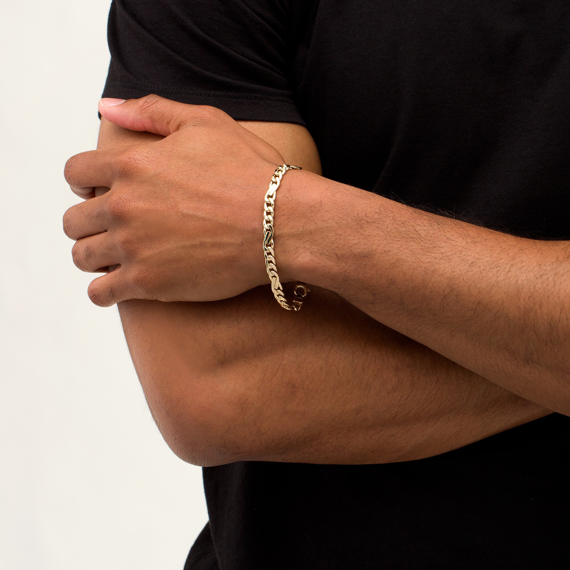 Made in Italy 6.4mm Twisted Figaro Chain Bracelet in Hollow 10K