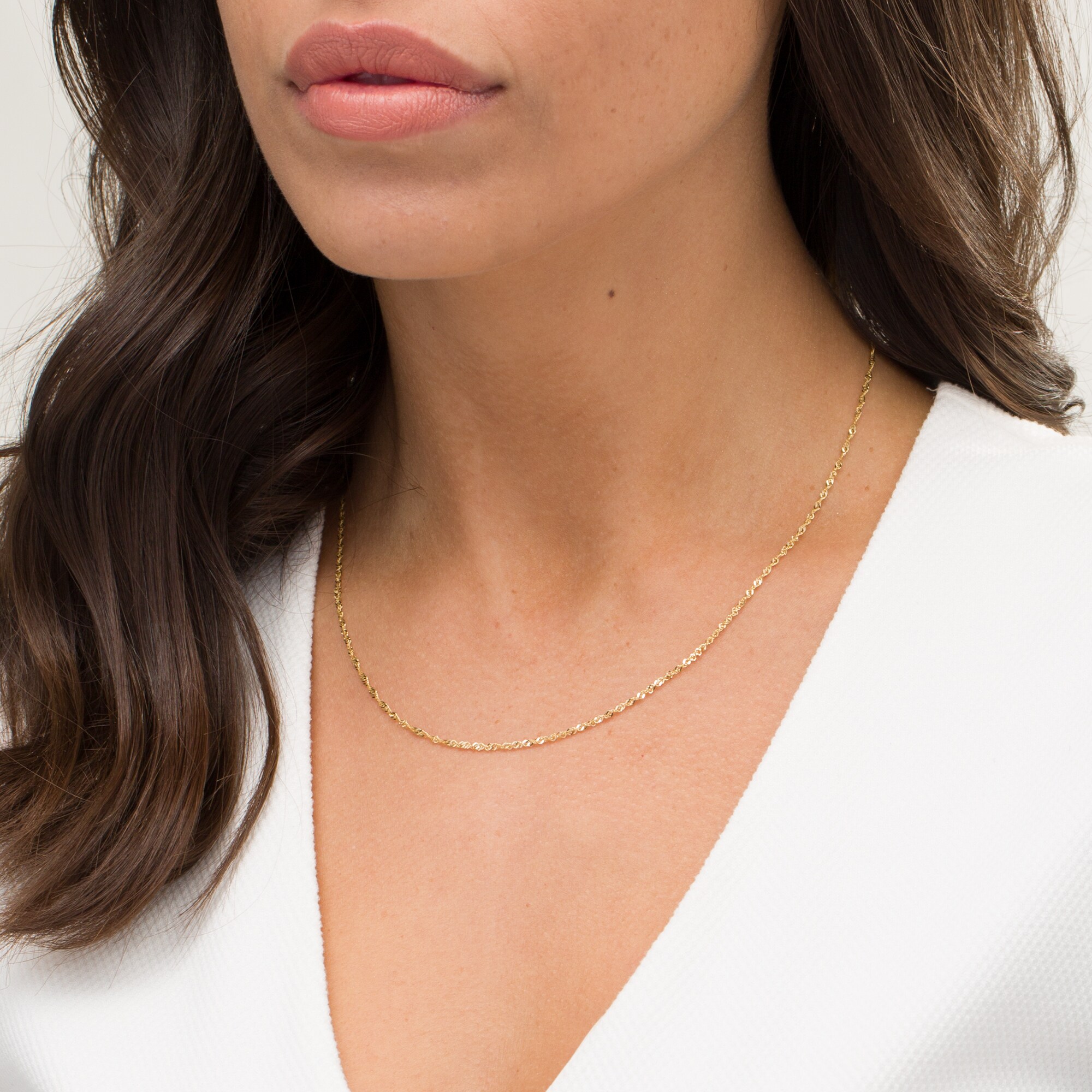 1.5mm Singapore Chain Necklace in 10K Gold - 18