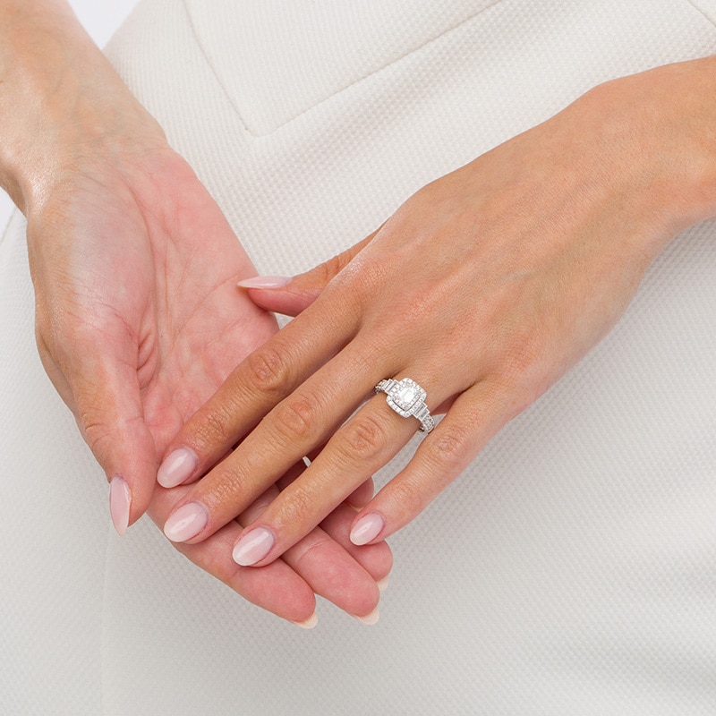 1-1/5 CT. T.W. Emerald-Cut Diamond Frame Vintage-Style Tiered