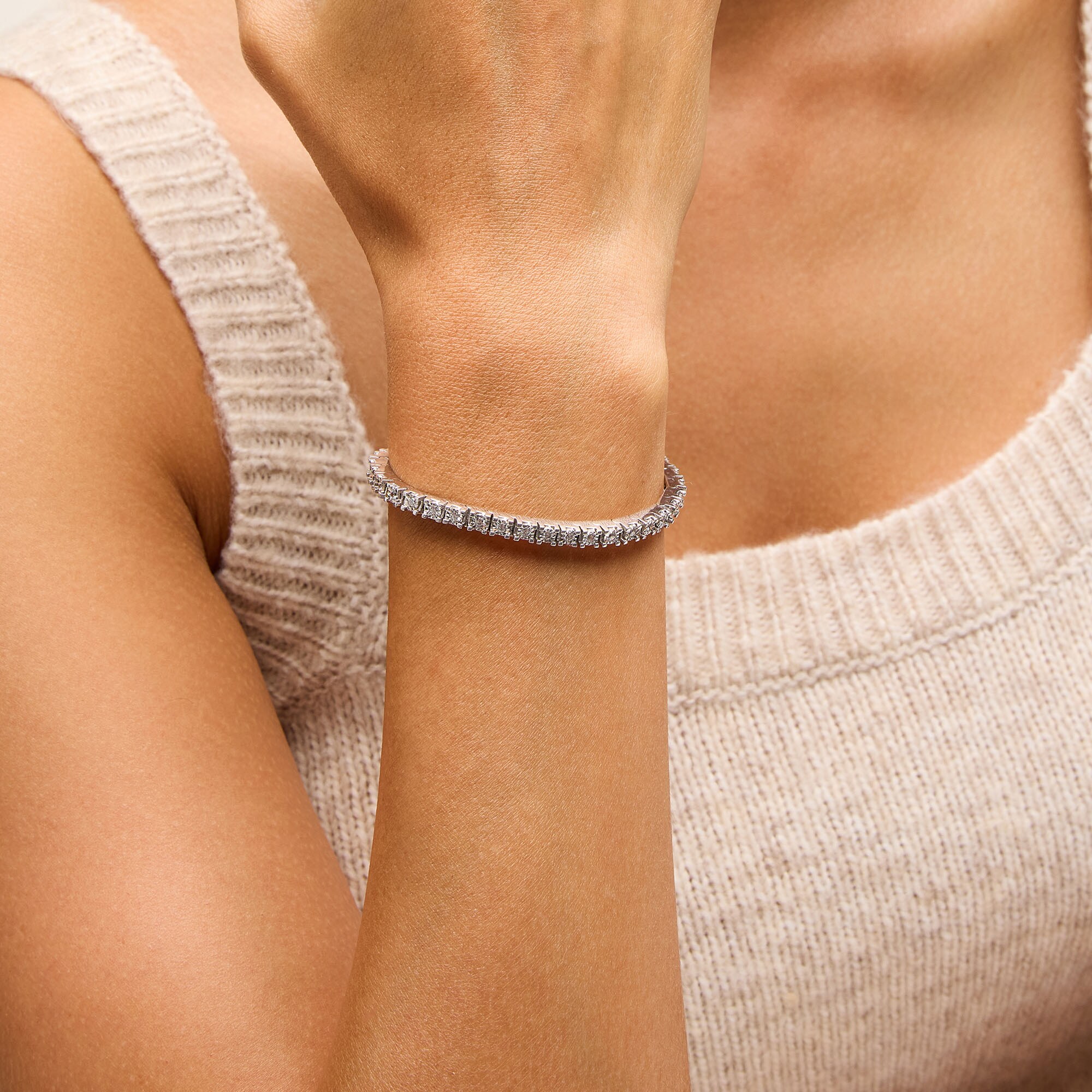 V-20590578_1_320.jpg?pristine=true