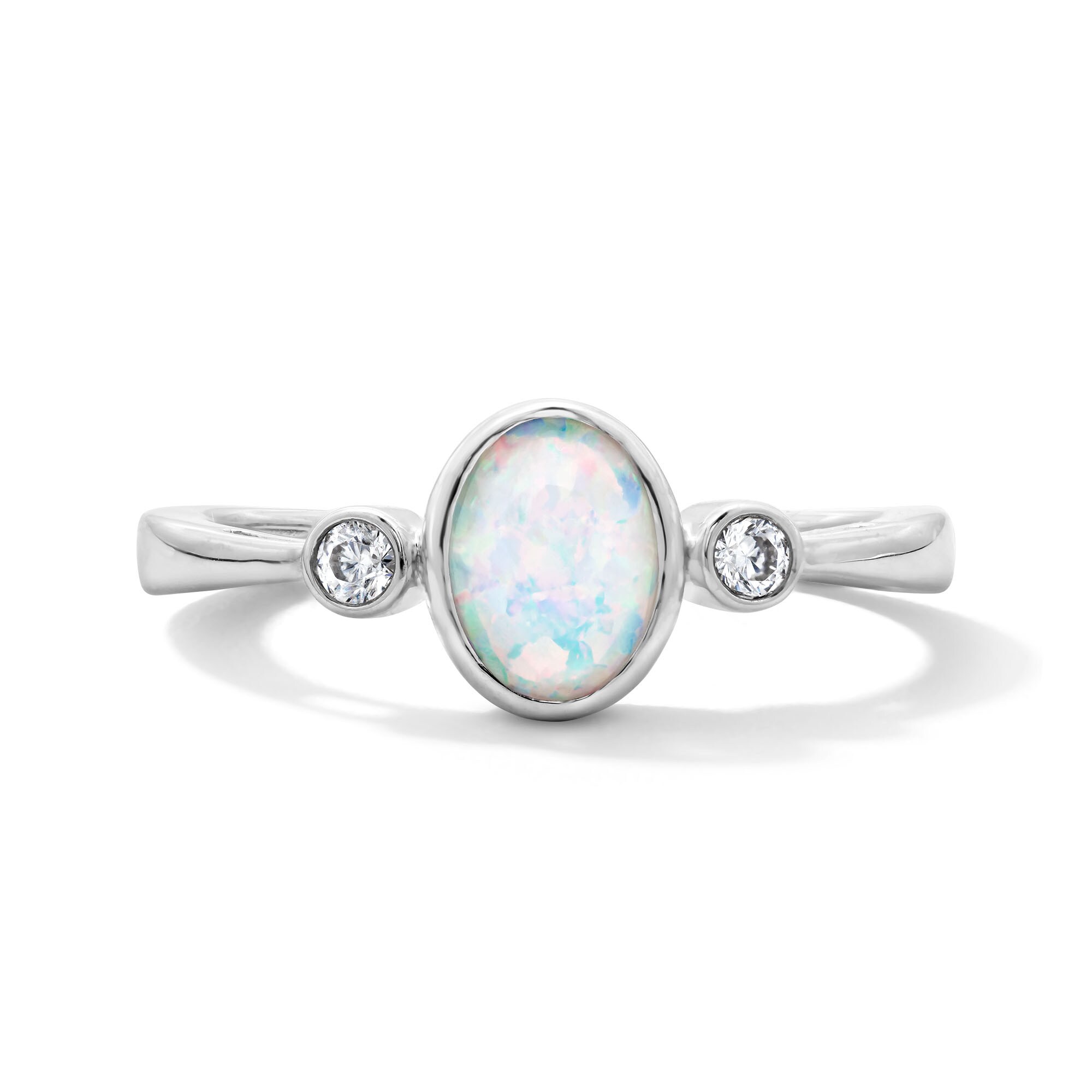 オパール⭐︎OPAL⭐︎460ml Oval Lab-Created Opal and 1/15 CT. T.W. Lab-Grown Diamond Ring in